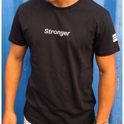 T-shirt brodés